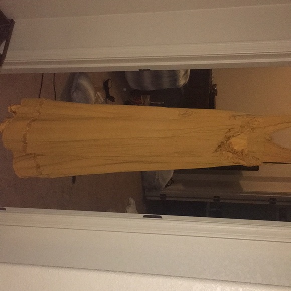 Dress - Picture 7 of 8